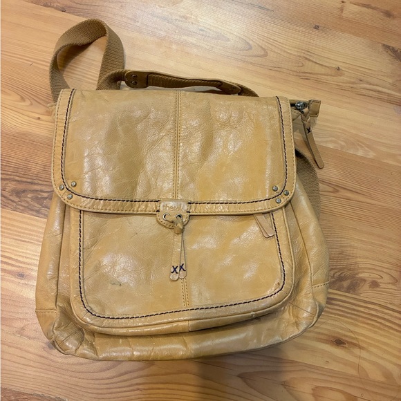 The Sak Handbags - The Sak Ventura convertiable bag Crossbody Messenger Bag -